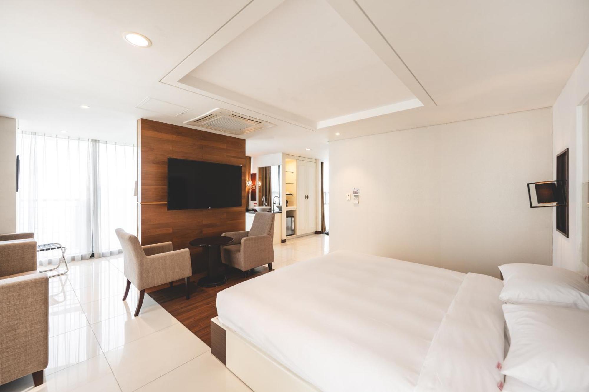 Sunset Hotel Busan Ruang foto